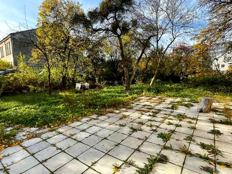 комерційна за адресою Володимира Антоновича вул. (), 74