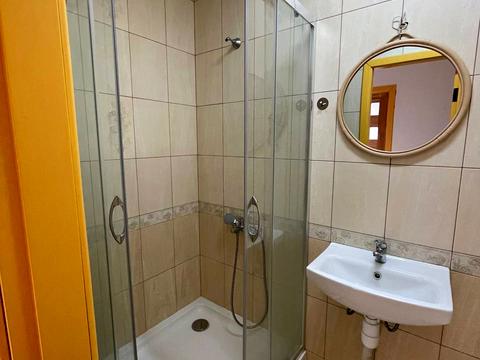 комерційна за адресою Володимира Антоновича вул. (), 74