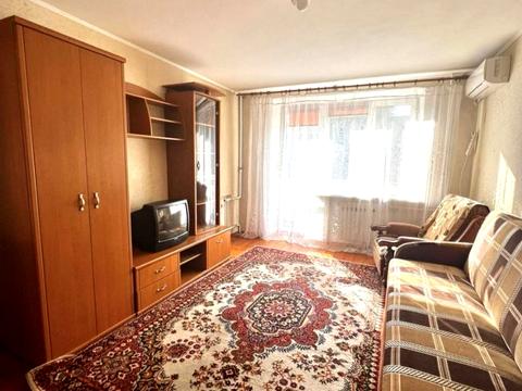 квартира за адресою Науки просп. (Гагаріна), 3