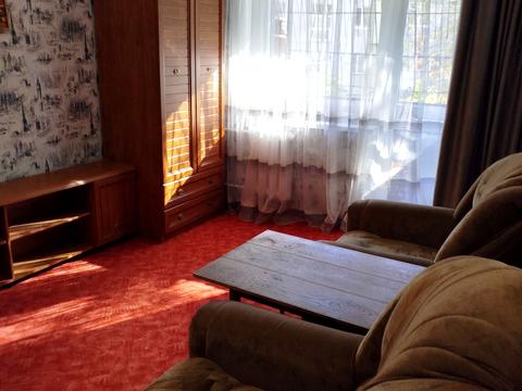 квартира за адресою Космонавтів вул., 8