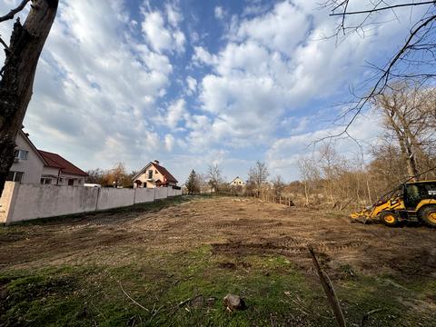 участок по адресу 