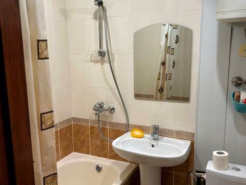 квартира за адресою Краснова вул., 4