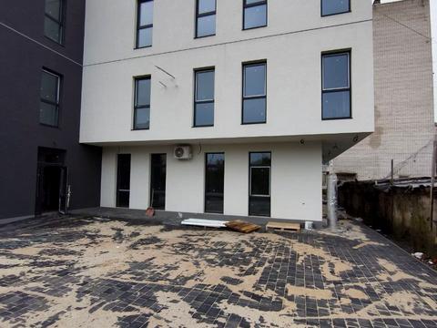 коммерческая по адресу Киевская ул., 162а