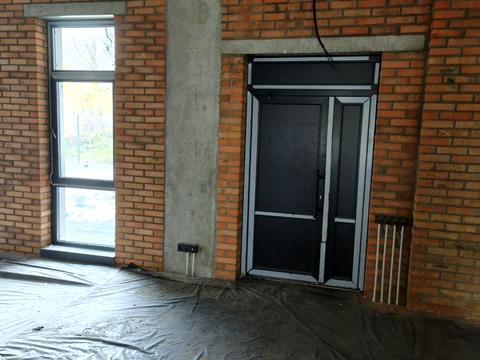 коммерческая по адресу Киевская ул., 162а