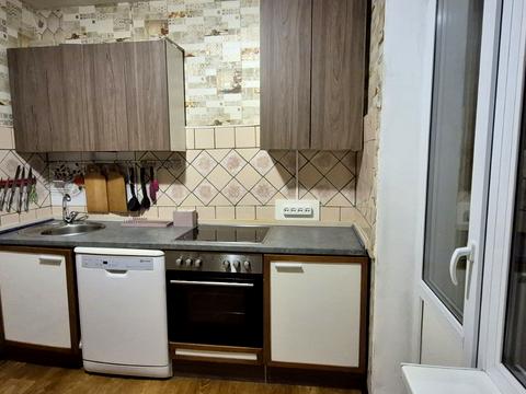 квартира за адресою Ревуцького вул., 19/1