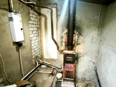 будинок за адресою с. Петрове (Петрівське), Зелена, 1