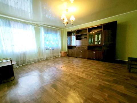 будинок за адресою с. Петрове (Петрівське), Зелена, 1