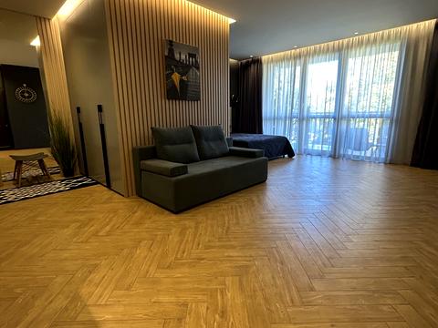 квартира за адресою Київська набережна вул., 4