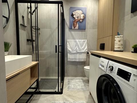 квартира за адресою Київська набережна вул., 4