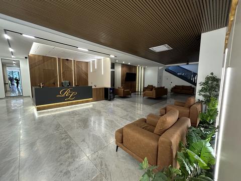 квартира за адресою Київська набережна вул., 4