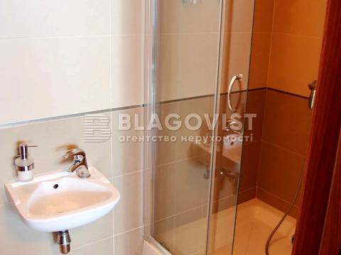 комерційна за адресою Антоновича вул. (Горького), 157