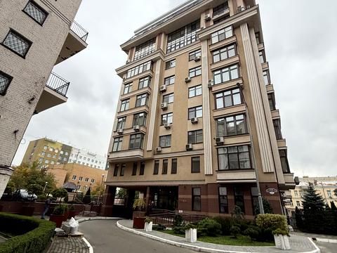 комерційна за адресою Назарівська вул. (Вєтрова), 23-А