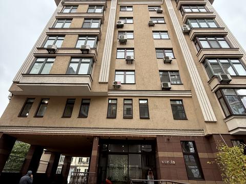 комерційна за адресою Назарівська вул. (Вєтрова), 23-А