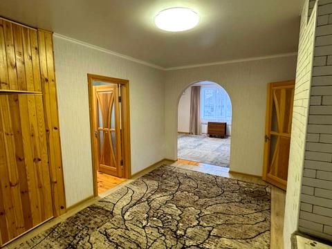 будинок за адресою Нижня берегова