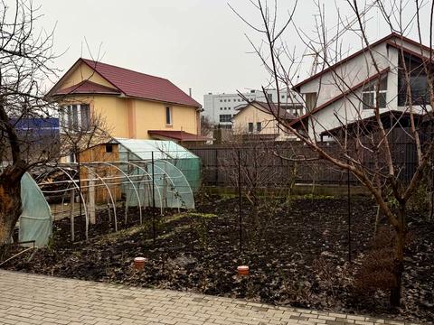 будинок за адресою Нижня берегова