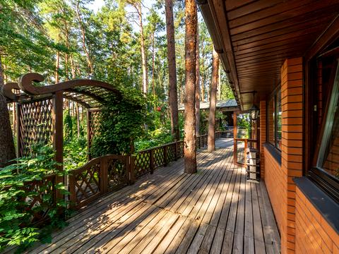 будинок за адресою Центральна, 17