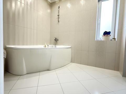 дом по адресу Рогатинская ул.