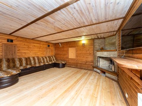 будинок за адресою Центральна, 17