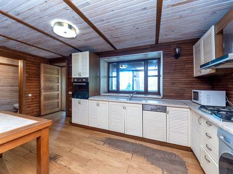 будинок за адресою Центральна, 17