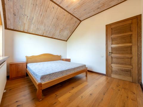 будинок за адресою Центральна, 17