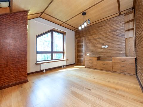 будинок за адресою Центральна, 17