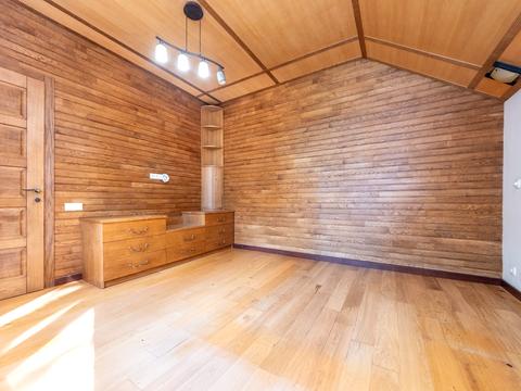 будинок за адресою Центральна, 17