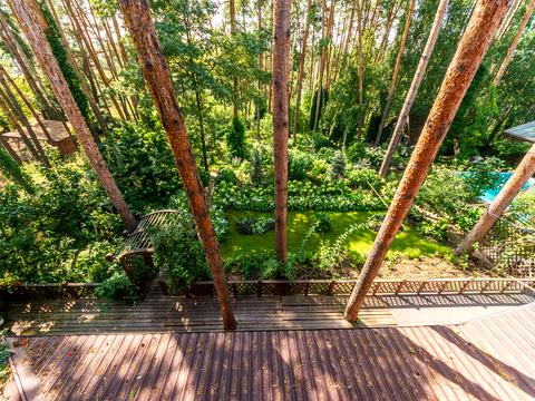 будинок за адресою Центральна, 17