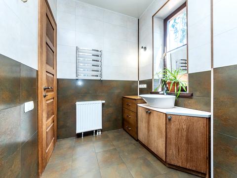 будинок за адресою Центральна, 17