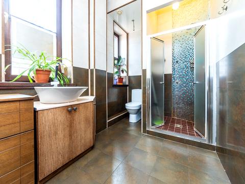 будинок за адресою Центральна, 17