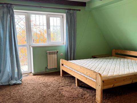 будинок за адресою Колекторна вул., 1