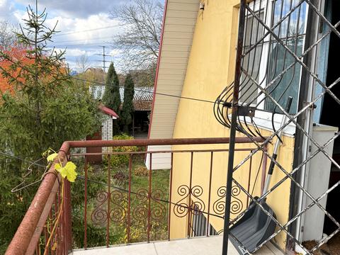 будинок за адресою Колекторна вул., 1