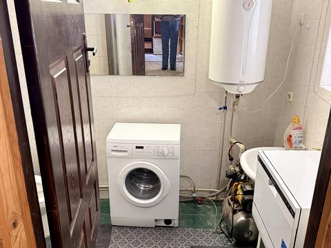 будинок за адресою Колекторна вул., 1