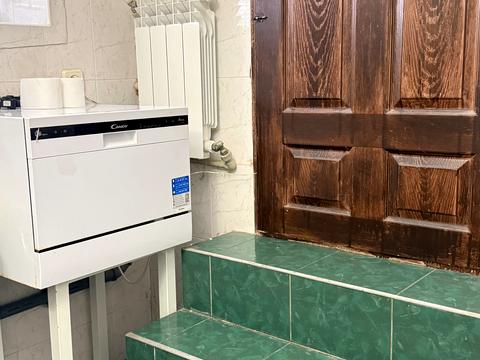 будинок за адресою Колекторна вул., 1