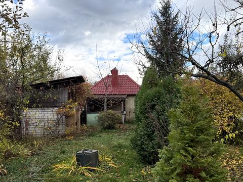 будинок за адресою Колекторна вул., 1