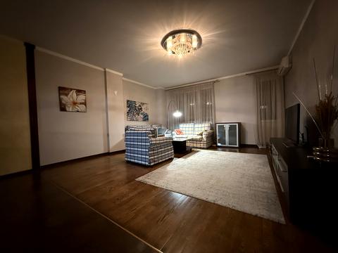 квартира по адресу Николая Руденко бульв. (Кольцова), 14-Е