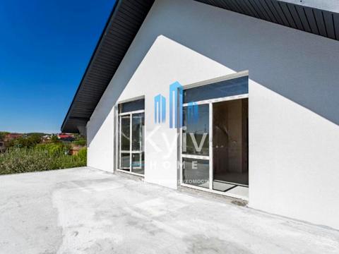 дом по адресу с. Подгорцы, Шелковичная ул.