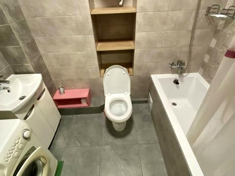 квартира за адресою Ревуцького вул., 40-В