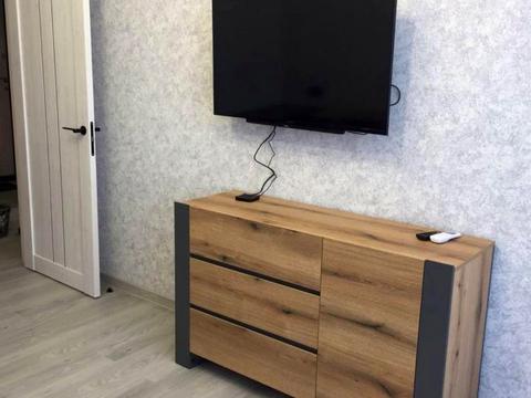 квартира за адресою Ревуцького вул., 40-В