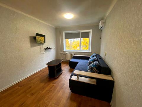 комната по адресу Семьи Стешенков ул. (Строкача Тимофея), 9