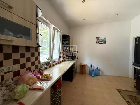 будинок за адресою Наукова вул.