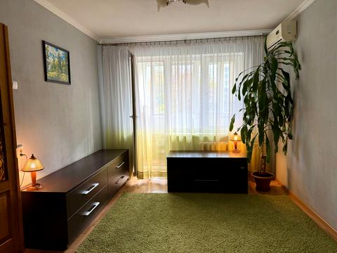 квартира за адресою Янтарна вул., 81