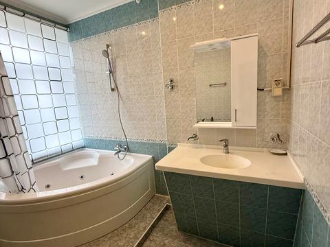 квартира за адресою Нагірна вул., 8/32