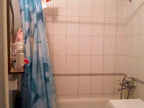 квартира за адресою Василя Червонія, 49