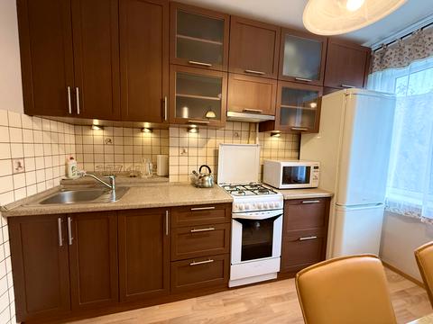 квартира за адресою Янтарна вул., 81