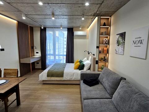 квартира за адресою Євгена Коновальця вул., 37-А