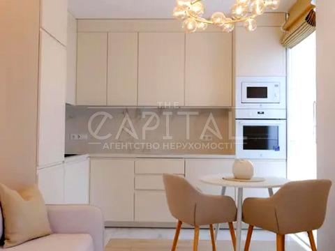 квартира за адресою Салютна вул., 2-Б