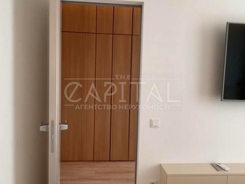 квартира за адресою Салютна вул., 2-Б