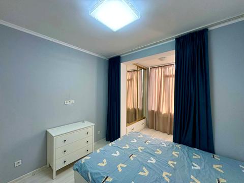 квартира за адресою Бузька вул. (Єнісейська), 8