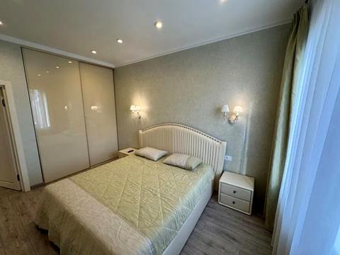 квартира за адресою Андрія Гулого-Гуленка вул. (Віце-адмірала Азарова), 6