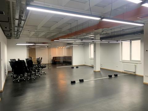 коммерческая по адресу Петрушевича пл., 3